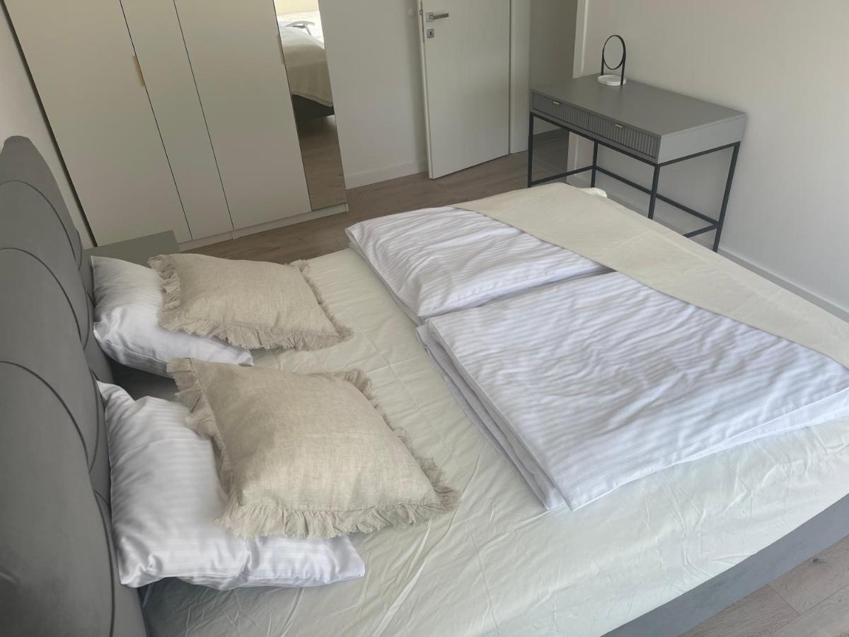 Soltysovka Apartments Rogoznica  Buitenkant foto