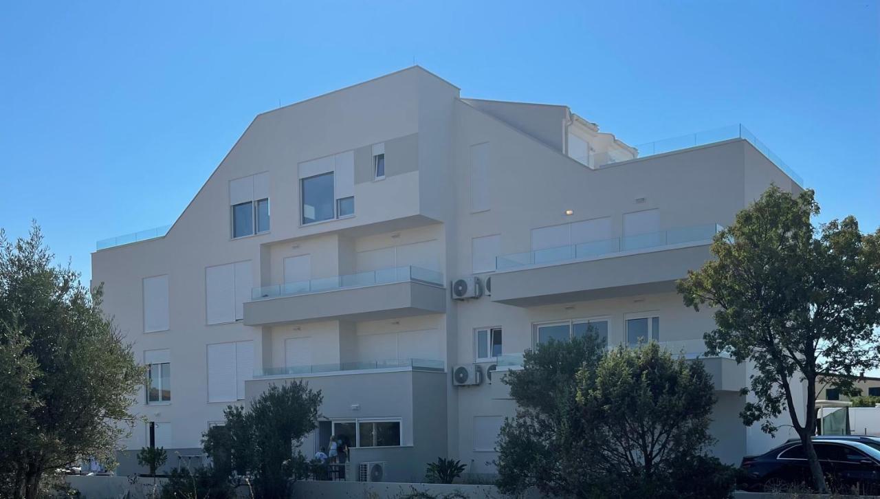 Soltysovka Apartments Rogoznica  Buitenkant foto