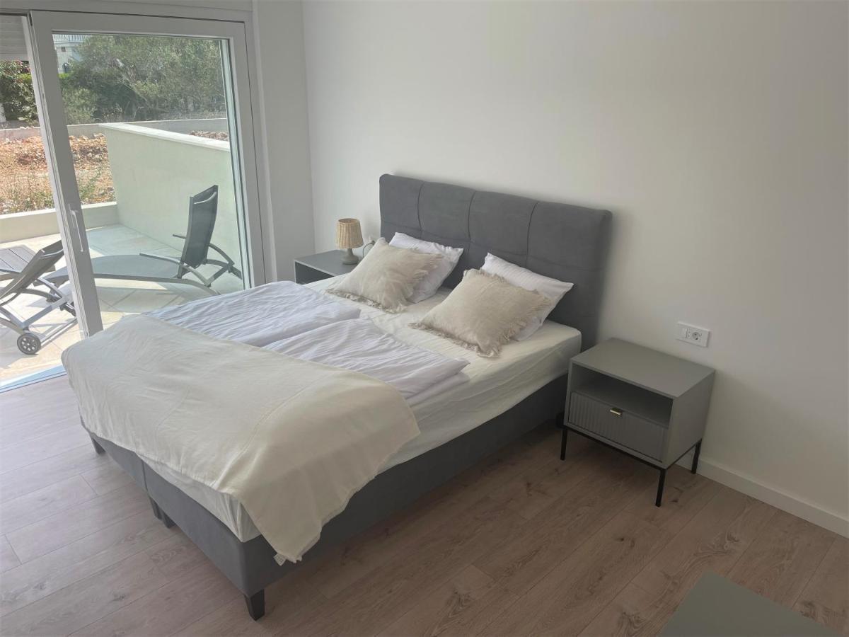 Soltysovka Apartments Rogoznica  Buitenkant foto