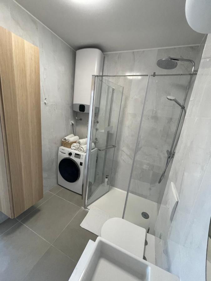Soltysovka Apartments Rogoznica  Buitenkant foto